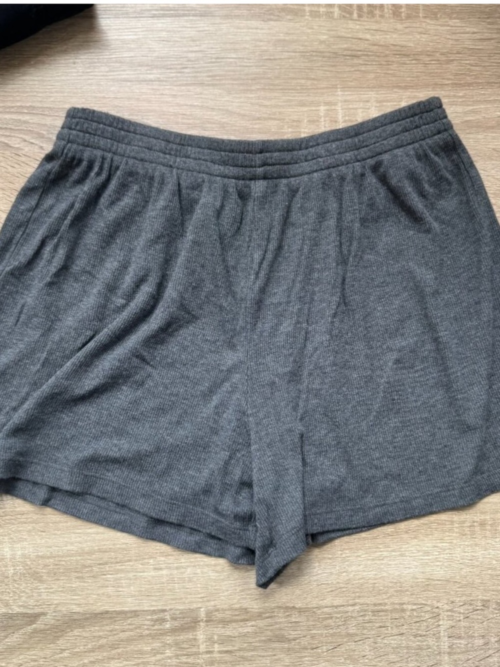 Aritzia The Group by Babaton Luxe Lounge Tomorrow Short Gray